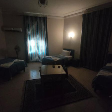 Midas Hotel Kairo Bagian luar foto